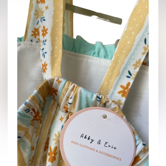 Abby & Evie Embroidered Peter Rabbit Sundress in Floral Pastels NWT - Picture 3 of 11